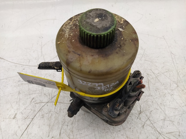 Zbiornik płynu wspomagania 6Q0423371 VAG