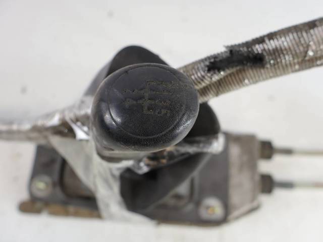 Mechanizm zmiany biegów (cięgno) 6Q0711061 VAG