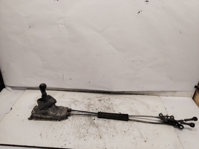 Mechanizm zmiany biegów (cięgno) 6Q0711061E VAG