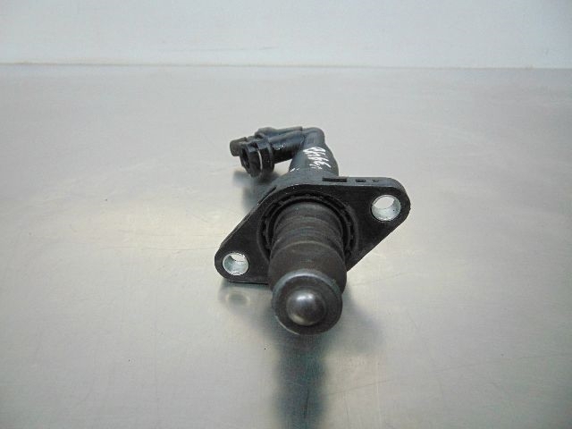 Cylinder roboczy sprzęgła 6Q0721261E VAG