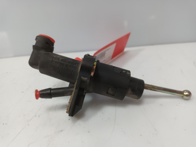 Cylinder sprzęgła główny 6Q0721388A VAG