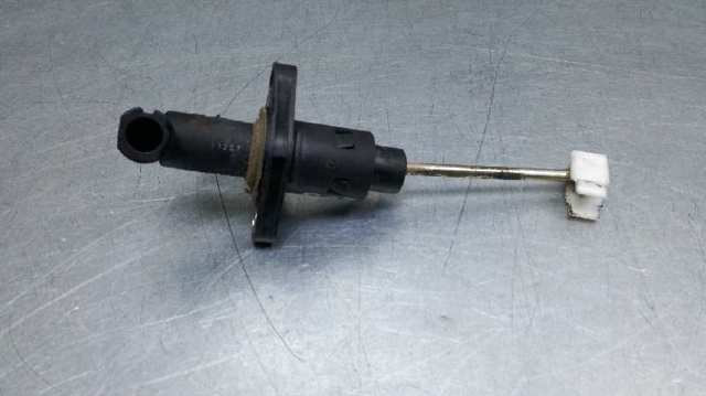 Cylinder sprzęgła główny 6Q0721388A VAG