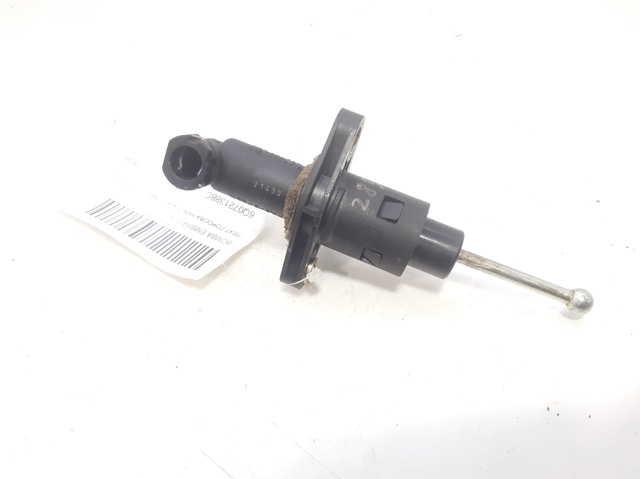 Cylinder sprzęgła główny 6Q0721388C VAG