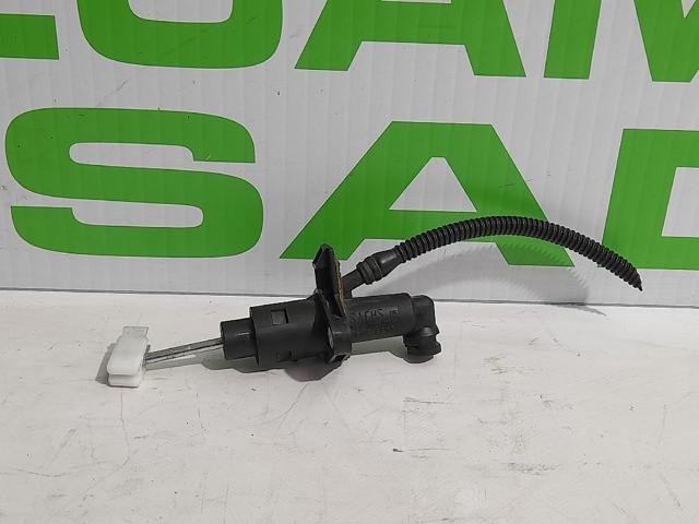 Cylinder sprzęgła główny 6Q0721388D VAG