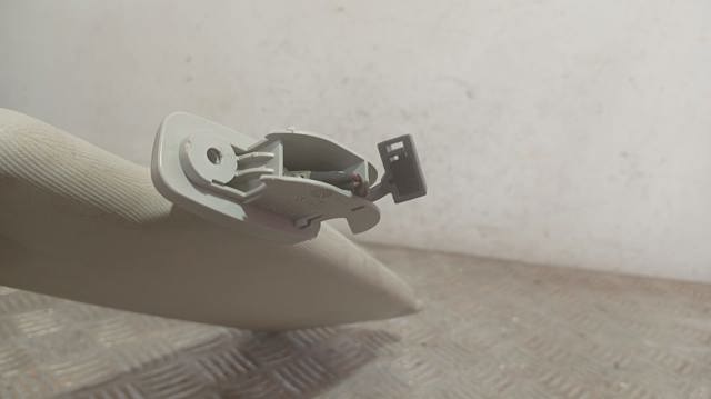 Osłona przeciwsłoneczna 6Q0857552F VAG
