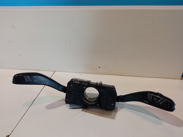 Przełącznik zespolony, w komplecie 6Q0953503EE VAG