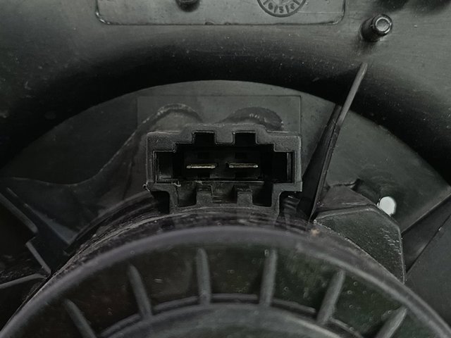6Q1820015 VAG