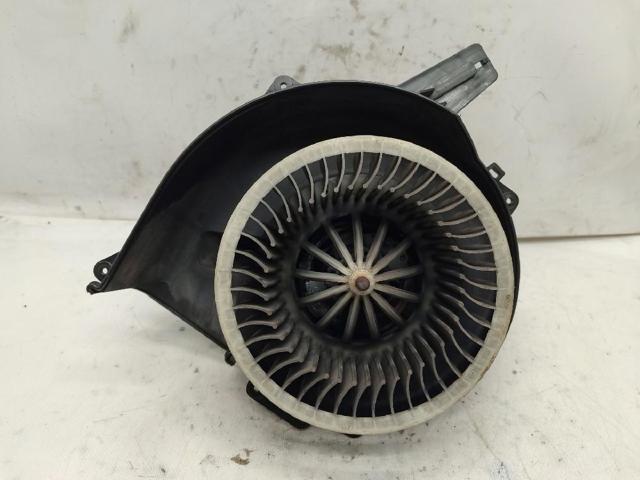 6Q1820015C VAG