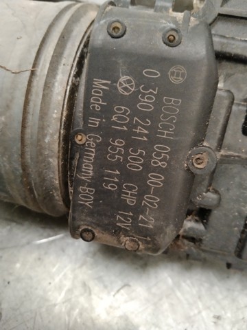 6Q1955119 VAG