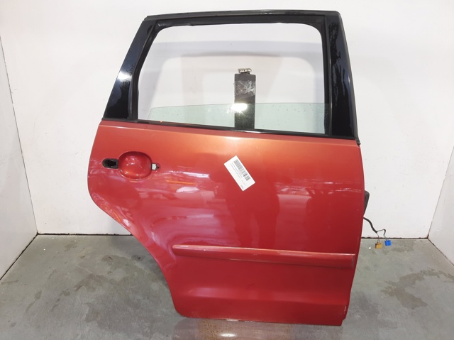 Drzwi tylne prawe 6Q6833056H VAG
