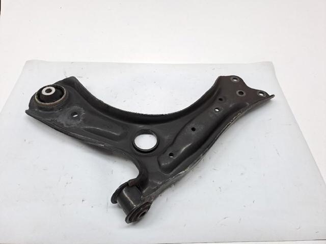 Wahacz zawieszenia przedniego dolny prawy 6R0407152F VAG