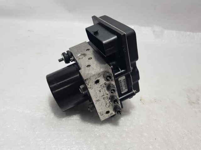 Sterownik ABS  hydrauliczny 6R0614517AD VAG