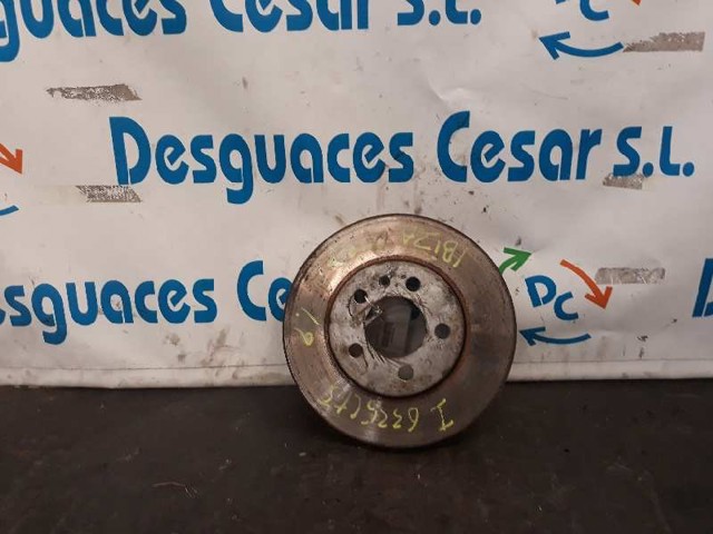 Tarcza hamulcowa przednia 6R0615301C VAG