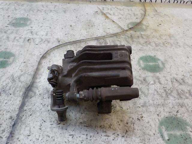 Zacisk hamulcowy tylny prawy 6R0615424 VAG