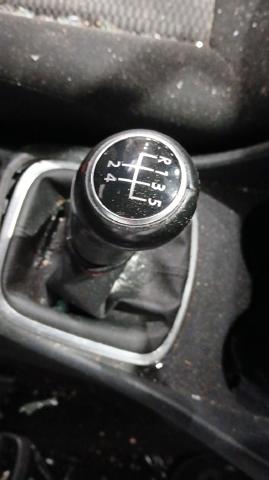 Rękojeść dźwigni biegów 6R0711113MA0U VAG