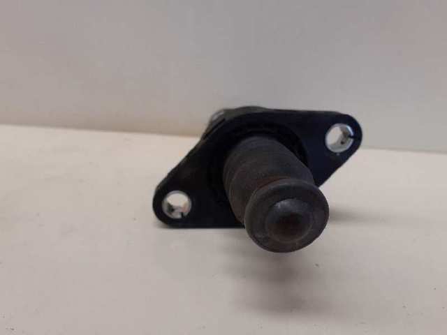 Cylinder roboczy sprzęgła 6R0721261B VAG