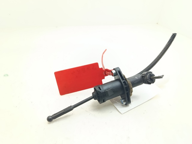 Cylinder sprzęgła główny 6R0721388 VAG