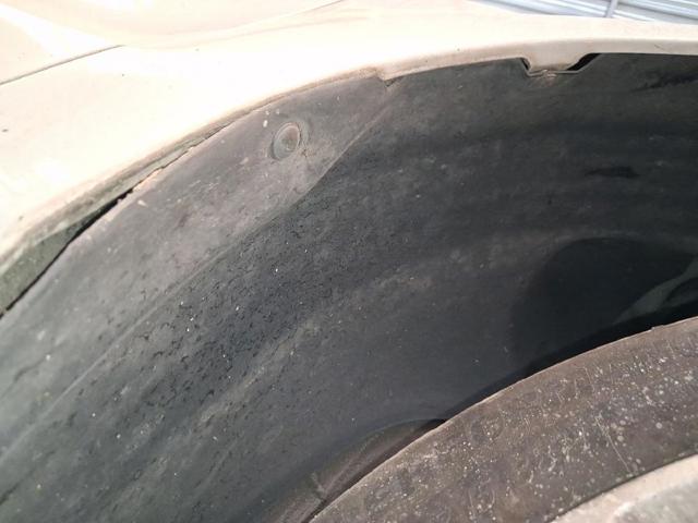 Nadkole błotnika przedniego prawe 6R0809958F VAG