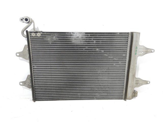 Chłodnica nagrzewnicy (ogrzewacza) 6R0819031 VAG