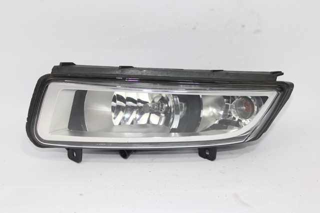 Lampa przeciwmgielna lewa 6R0941061B VAG