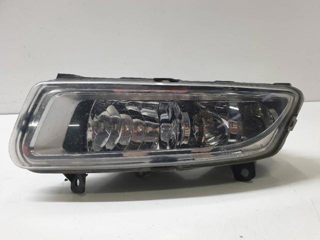 Lampa przeciwmgielna lewa 6R0941061B VAG