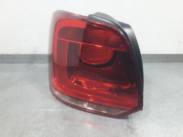 Lampa zespolona tylna lewa 6R0945095J VAG