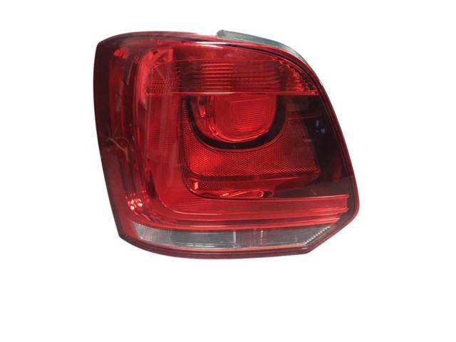 Lampa zespolona tylna lewa 6R0945095N VAG
