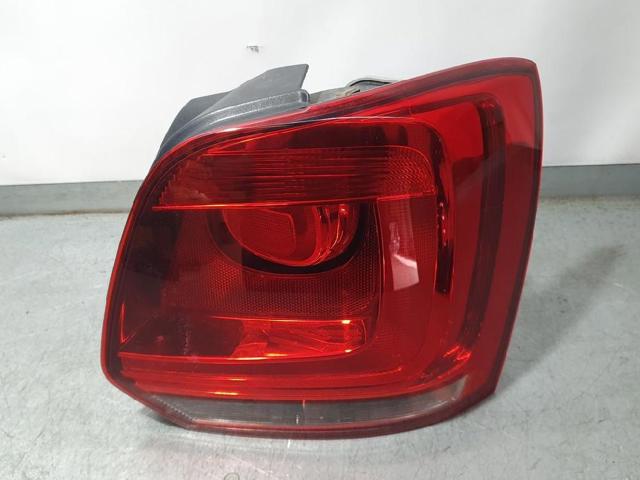 Lampa zespolona tylna prawa 6R0945096AH VAG