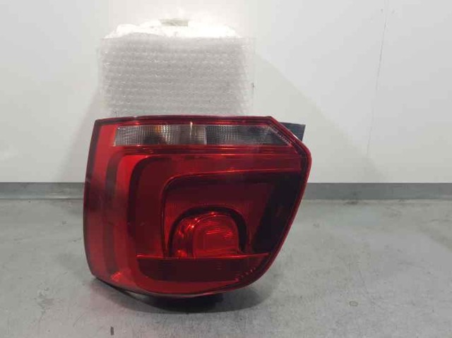 Lampa zespolona tylna prawa 6R0945096N VAG