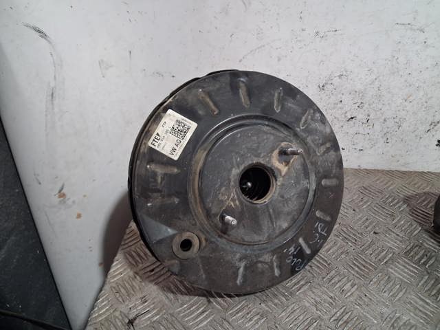 Wzmacniacz próżniowy hamulców 6R1614105L VAG