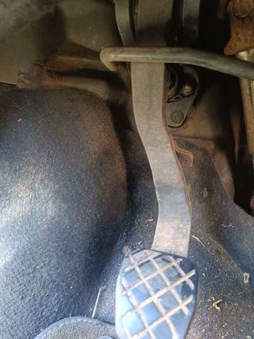 Pedał sprzęgła 6R1721321B VAG