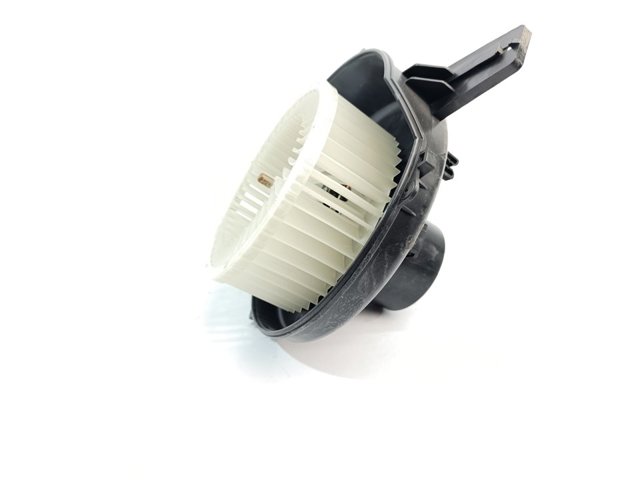 Silniczek wentylatora nagrzewnicy (ogrzewacza wnętrza) 6R1819015A VAG