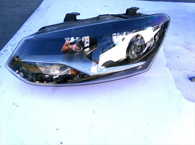 Reflektor lewy 6R1941007F VAG