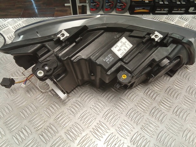 Reflektor lewy 6R1941015C VAG