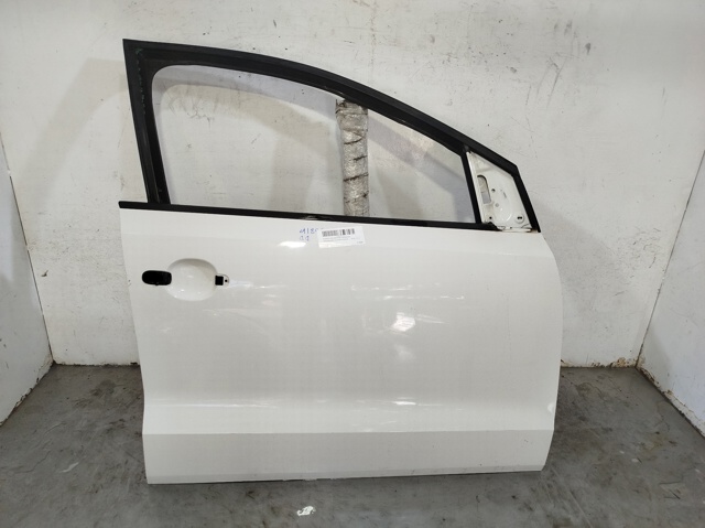 Drzwi przednie prawe 6R4831056J VAG