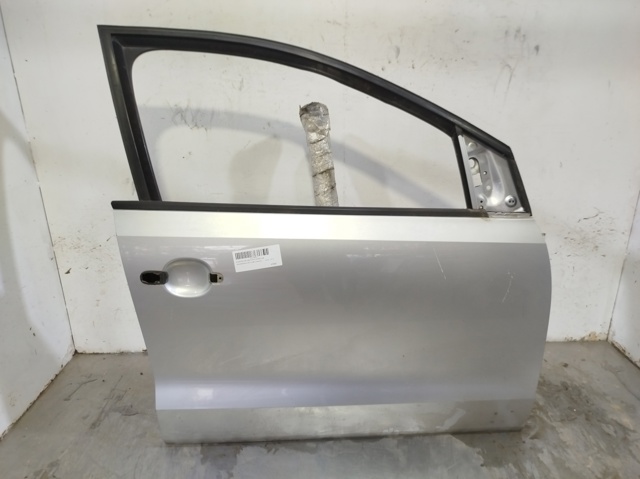 Drzwi przednie prawe 6R4831056J VAG