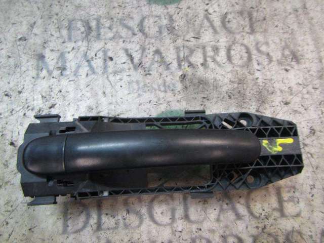 Klamka drzwi przednich zewnętrzna 6R4837205B3FZ VAG