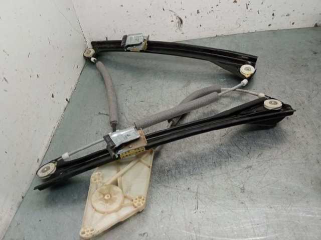 Mechanizm podnoszenia szyby drzwi przednich lewych 6R4837461L VAG
