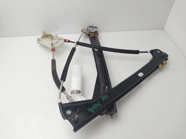 Mechanizm podnoszenia szyby drzwi przednich prawych 6R4837462D VAG