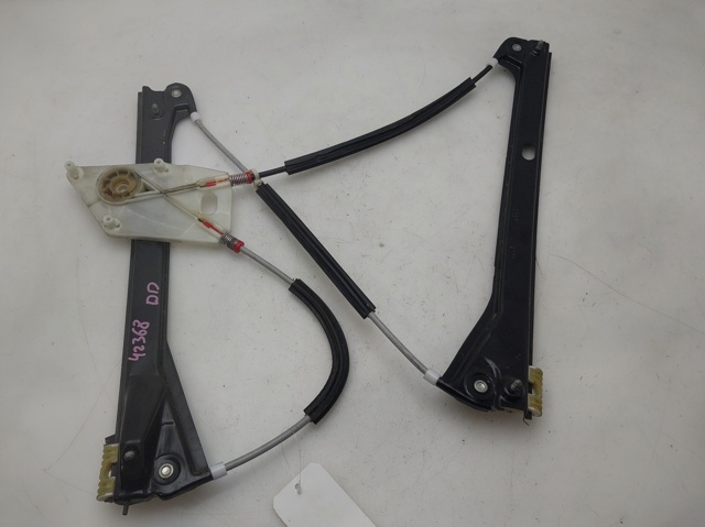 Mechanizm podnoszenia szyby drzwi przednich prawych 6R4837462N VAG