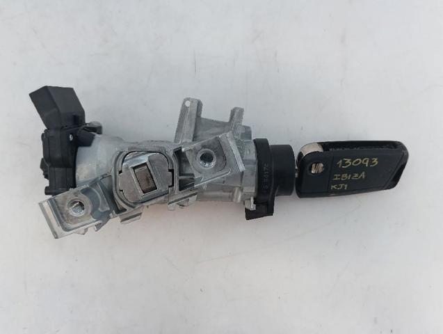 Kostka stacyjki zapłonowej 6RA905865B VAG