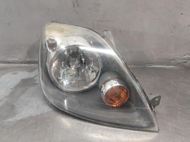 Reflektor prawy 6S6113W029AD FORD