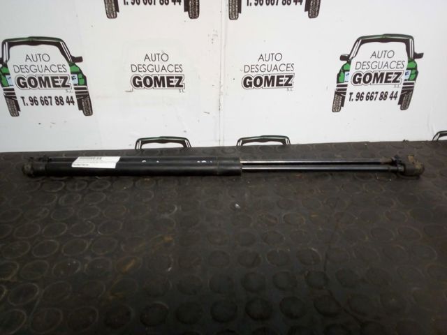 Amortyzator klapy bagażnika (3/5 drzwi-tylnych) 6U0827551B VAG