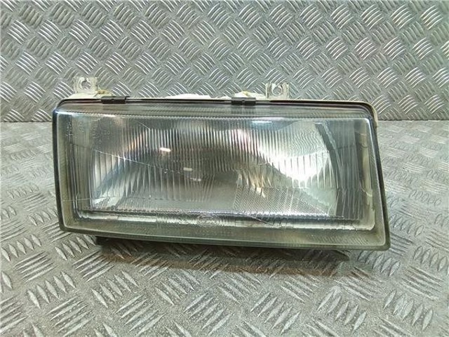 Reflektor prawy 6U1941016A VAG