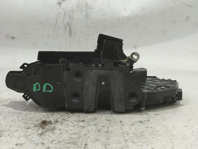 6W8A21812GD Land Rover
