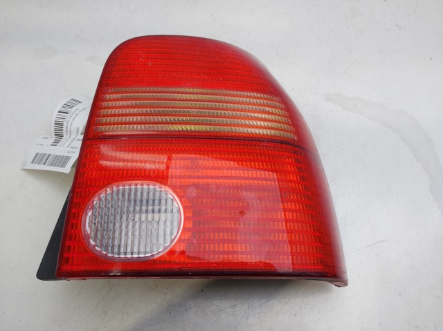 Lampa zespolona tylna prawa 6X0945096E VAG