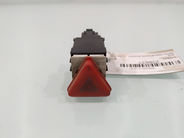 Przycisk włączania światła awaryjnego 6Y0953235 VAG