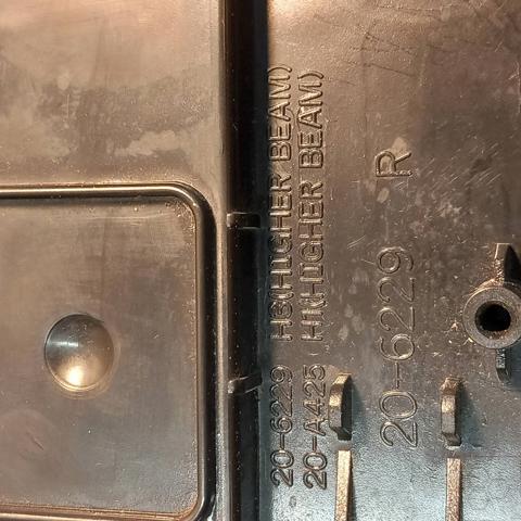 Reflektor prawy 6Y1941016R VAG