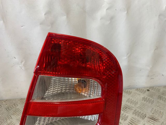 Lampa zespolona tylna prawa 6Y6945096 VAG