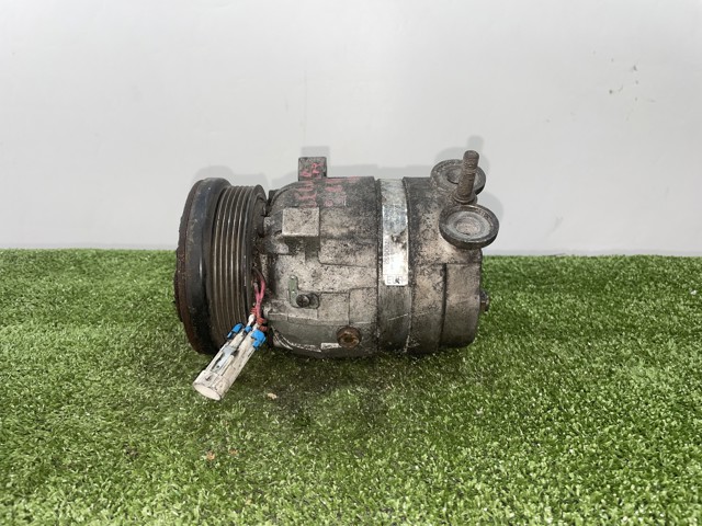 Sprężarka klimatyzacji 700652 GM